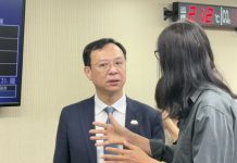 「社工是在救死扶傷」 衛福部長表態:民刑事責任應比照醫事人員